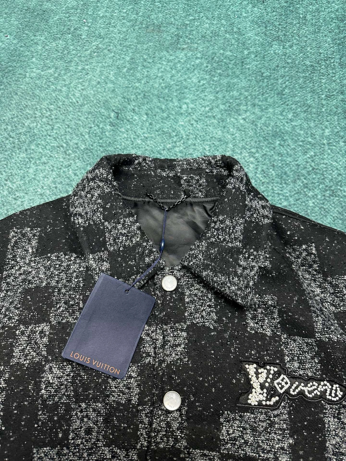 wg.luxury- 8V item:E-F000H2519